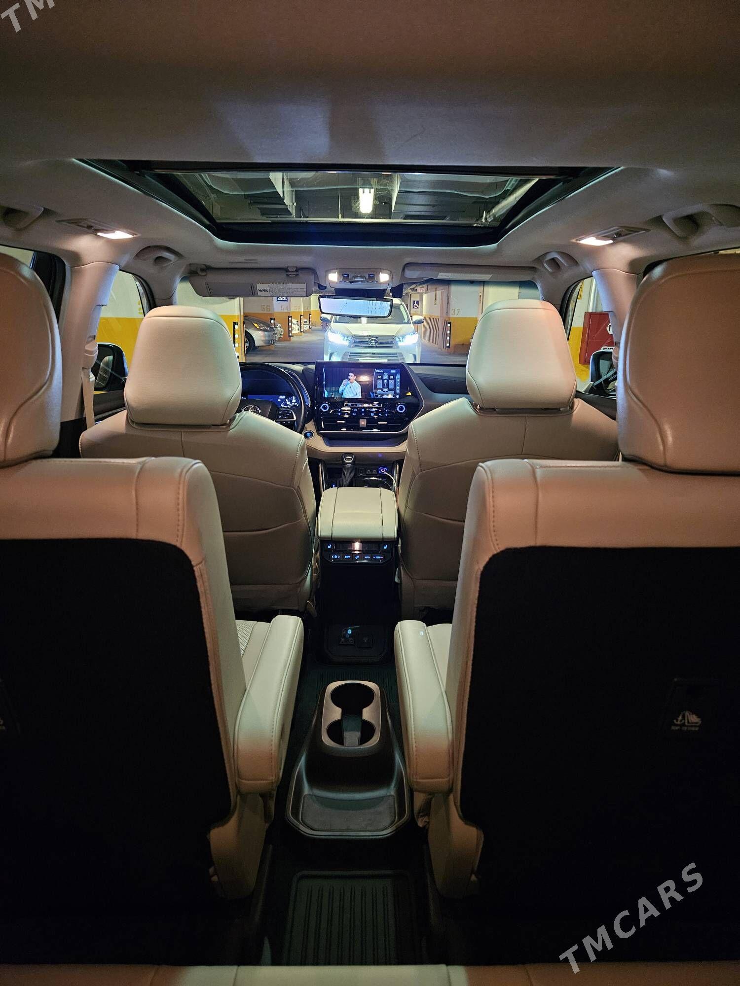 Toyota Highlander 2020 - 670 000 TMT - Ашхабад - img 4