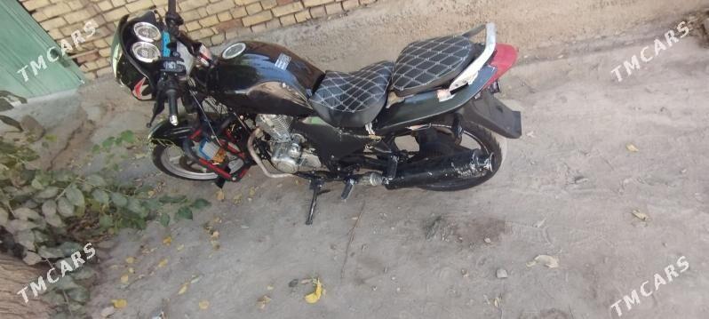 Fekon FK200-14G 2010 - 20 000 TMT - Дянев - img 2