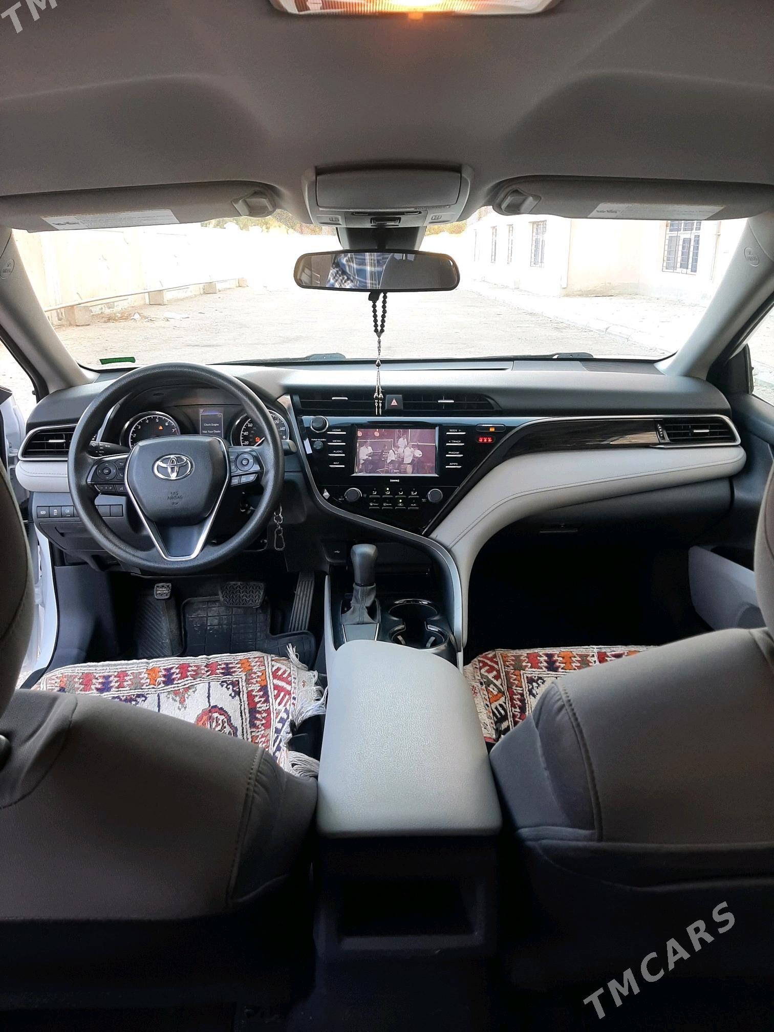 Toyota Camry 2020 - 320 000 TMT - Мары - img 7