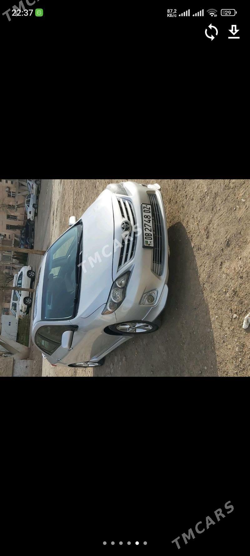 Toyota Corolla 2012 - 170 000 TMT - Дашогуз - img 5