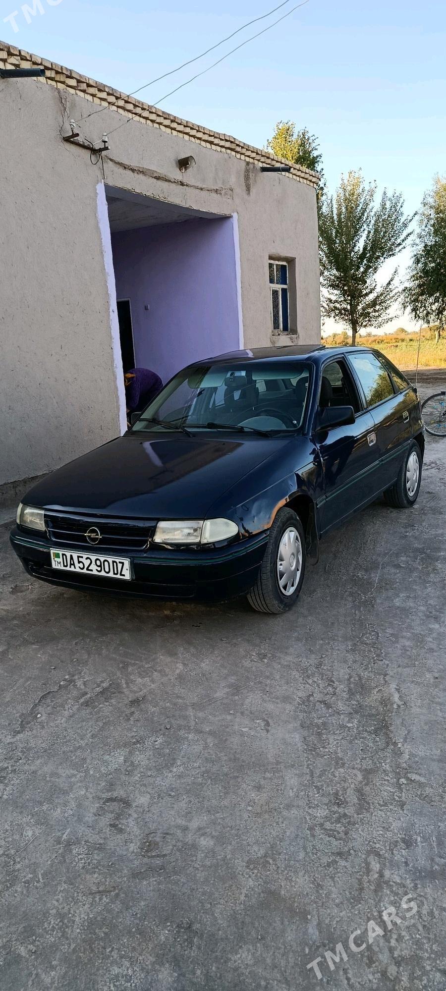 Opel Astra 1993 - 32 000 TMT - Кёнеургенч - img 2