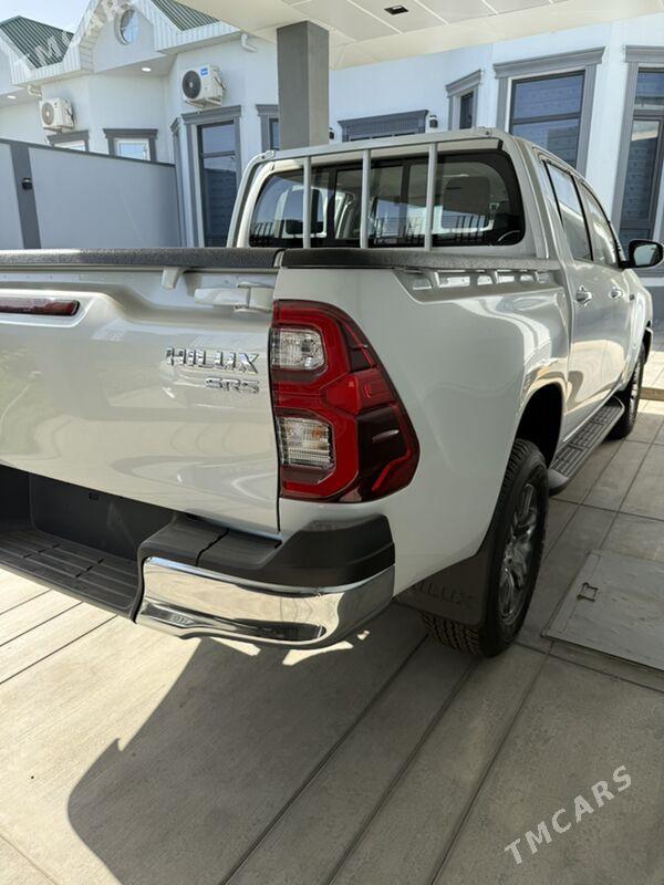 Toyota Hilux 2025 - 670 000 TMT - Gökje - img 2