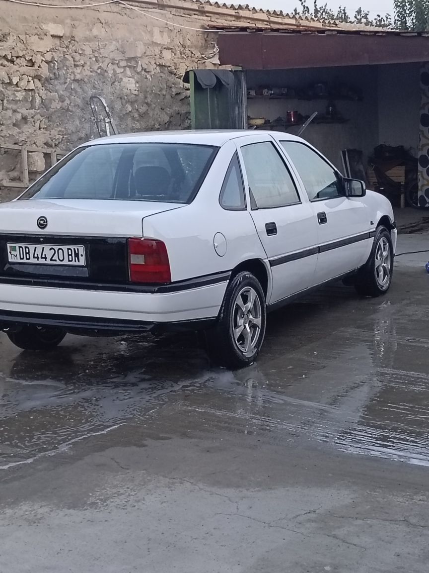 Opel Vectra 1990 - 28 000 TMT - Гызыларбат - img 4