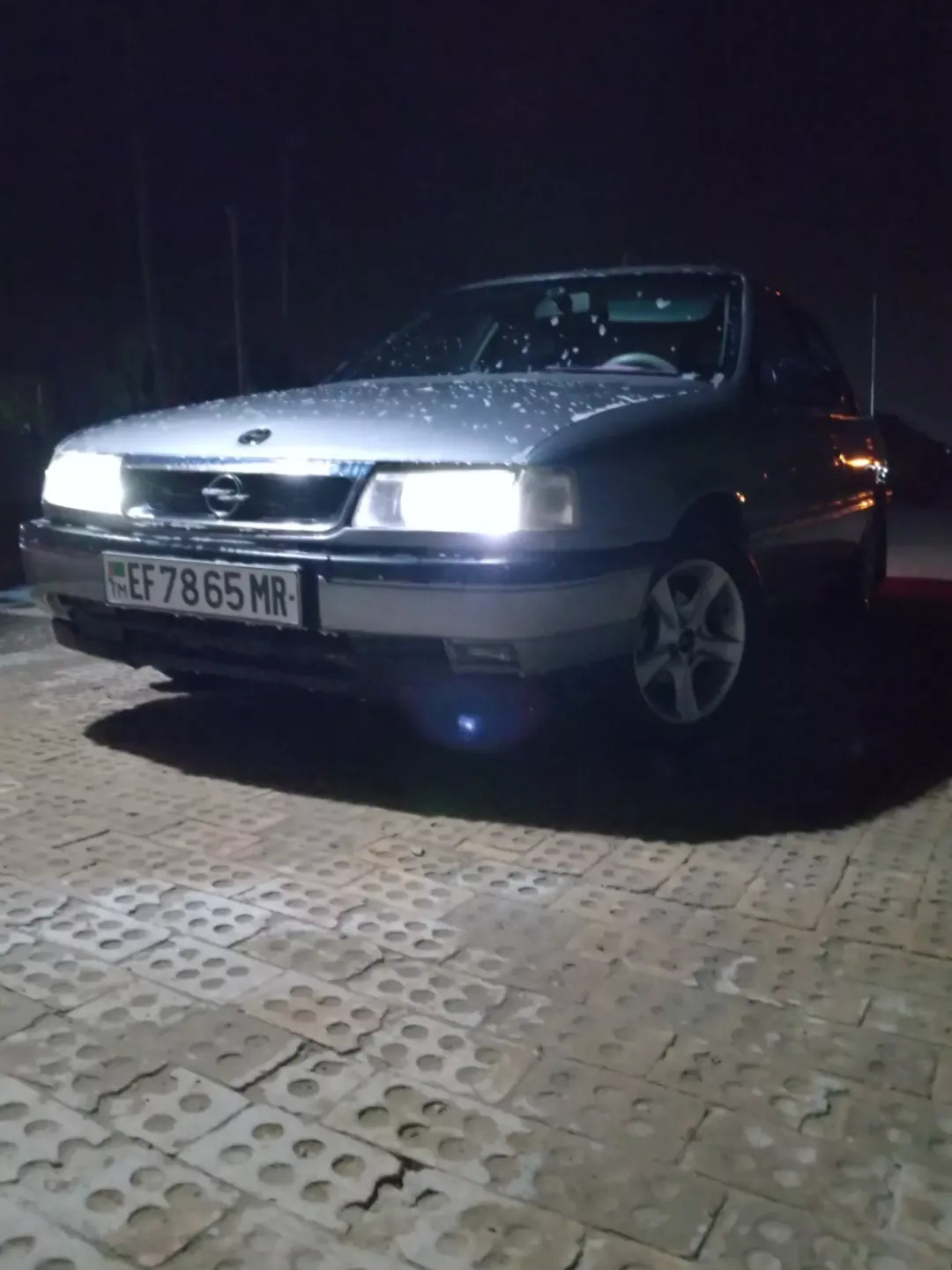 Opel Vectra 1989 - 35 000 TMT - Сакарчага - img 8