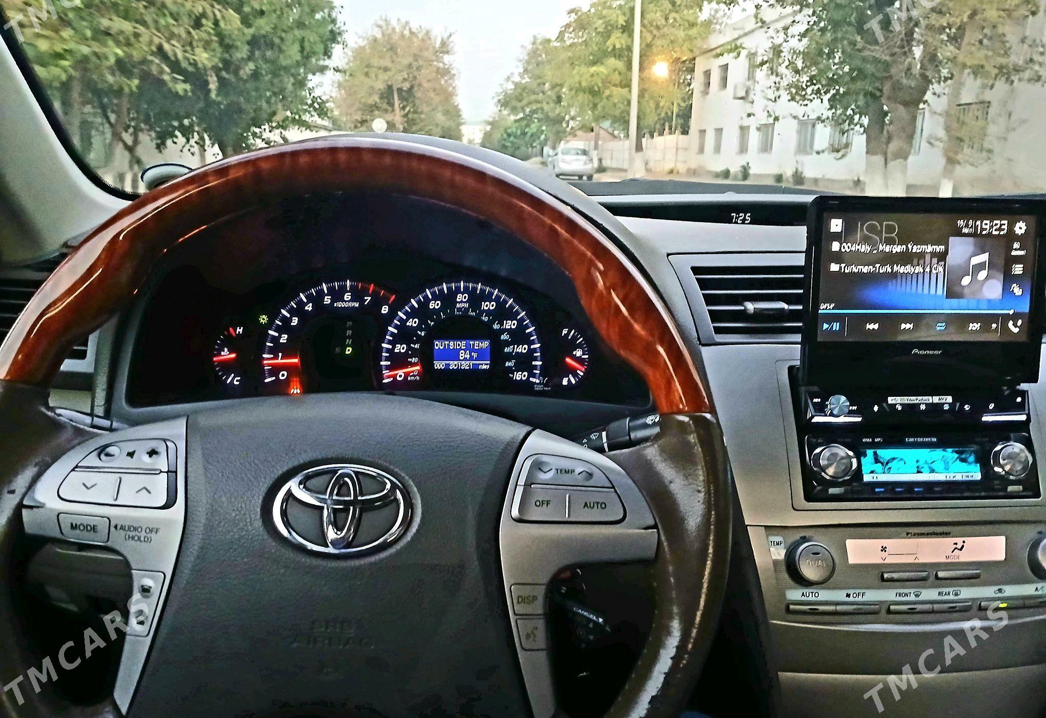 Toyota Camry 2009 - 285 000 TMT - Анев - img 3