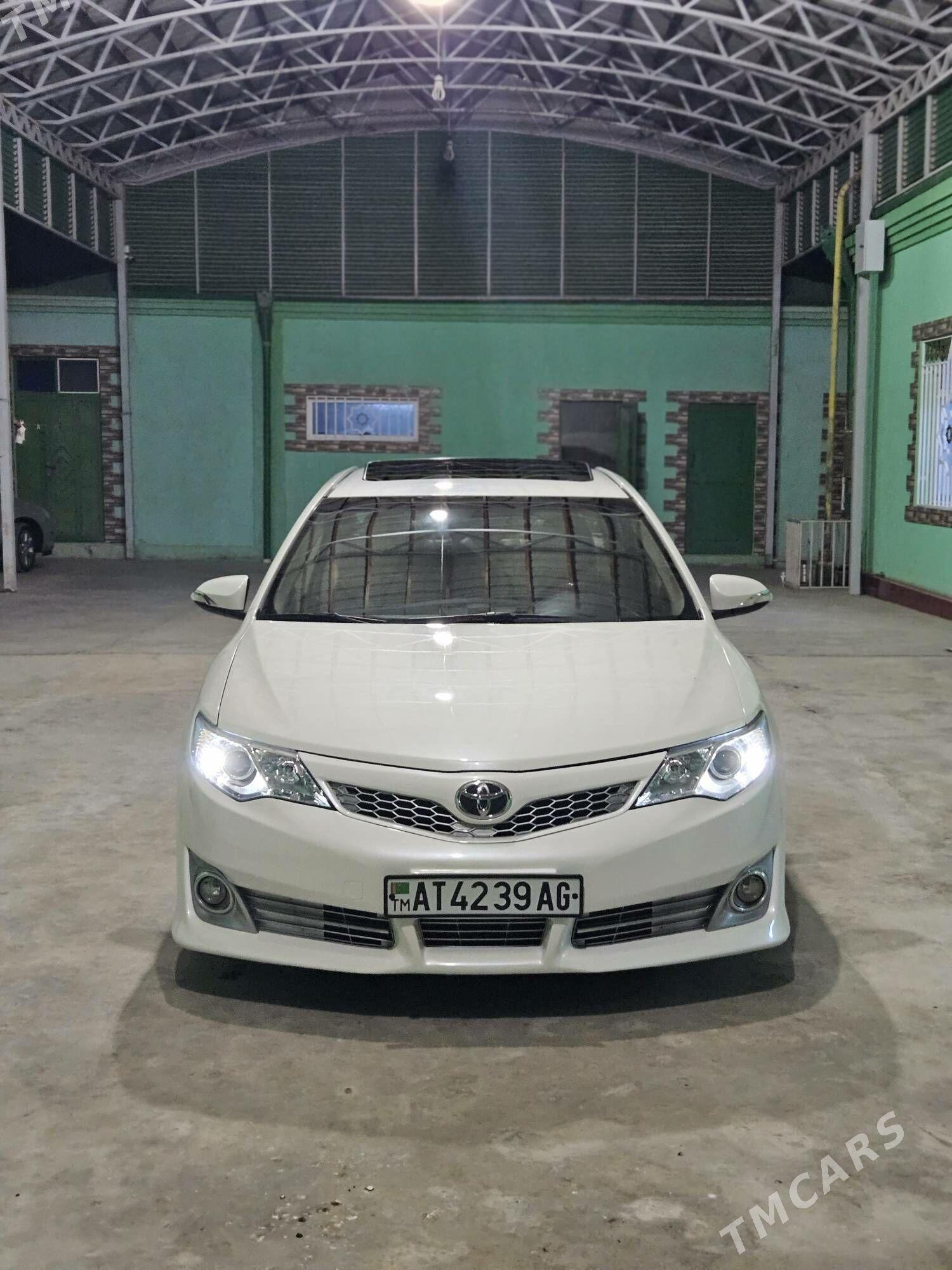 Toyota Camry 2012 - 278 000 TMT - Ашхабад - img 8