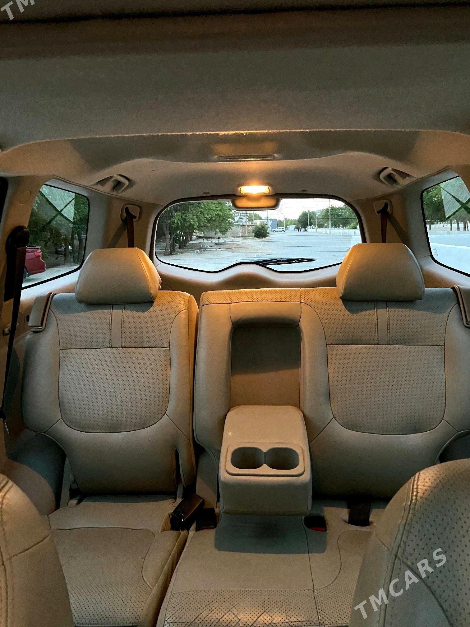 Mitsubishi Montero Sport 2013 - 280 000 TMT - Балканабат - img 8