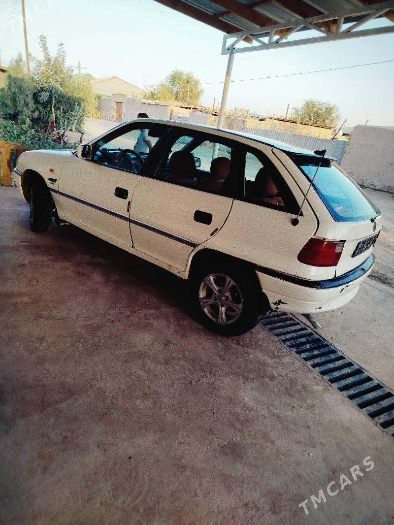Opel Astra 1992 - 30 000 TMT - Кёнеургенч - img 6