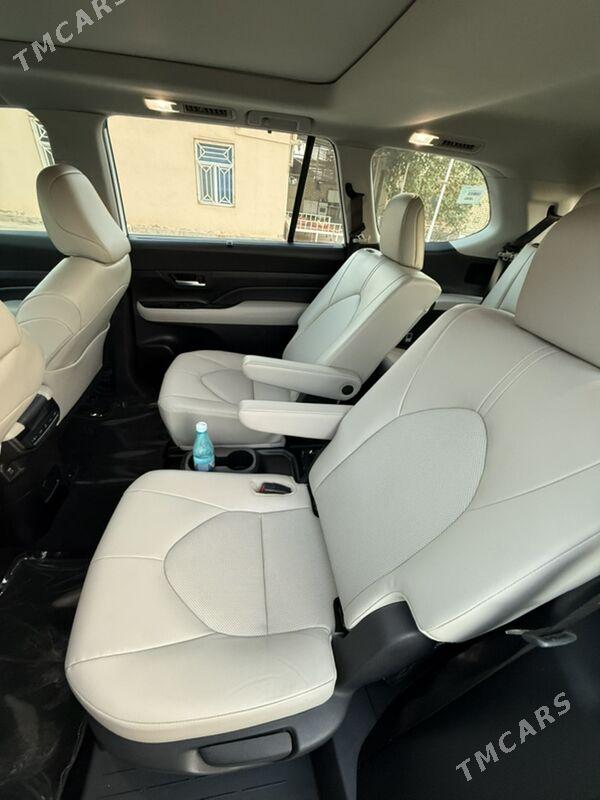 Toyota Grand Highlander 2024 - 745 000 TMT - Мары - img 2