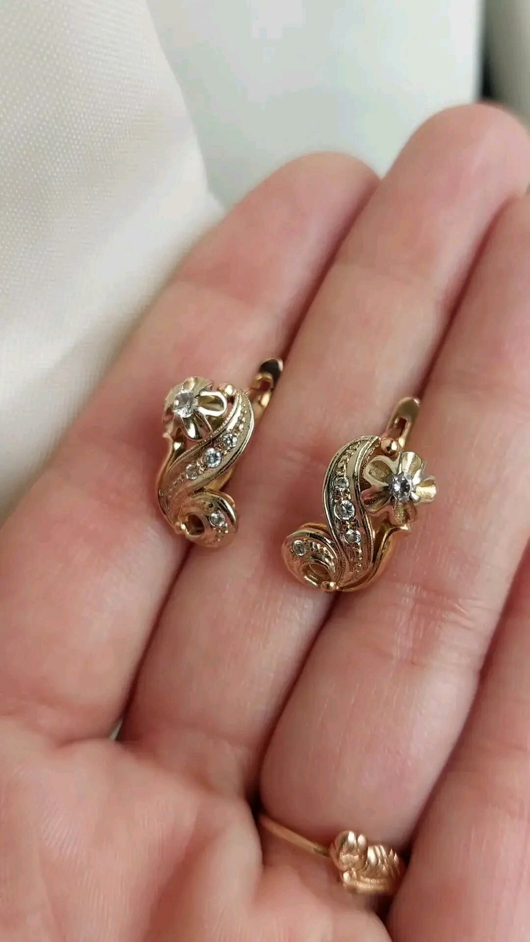 Gadym gyzyl SSSR gulakhalka - Hitrowka - img 3