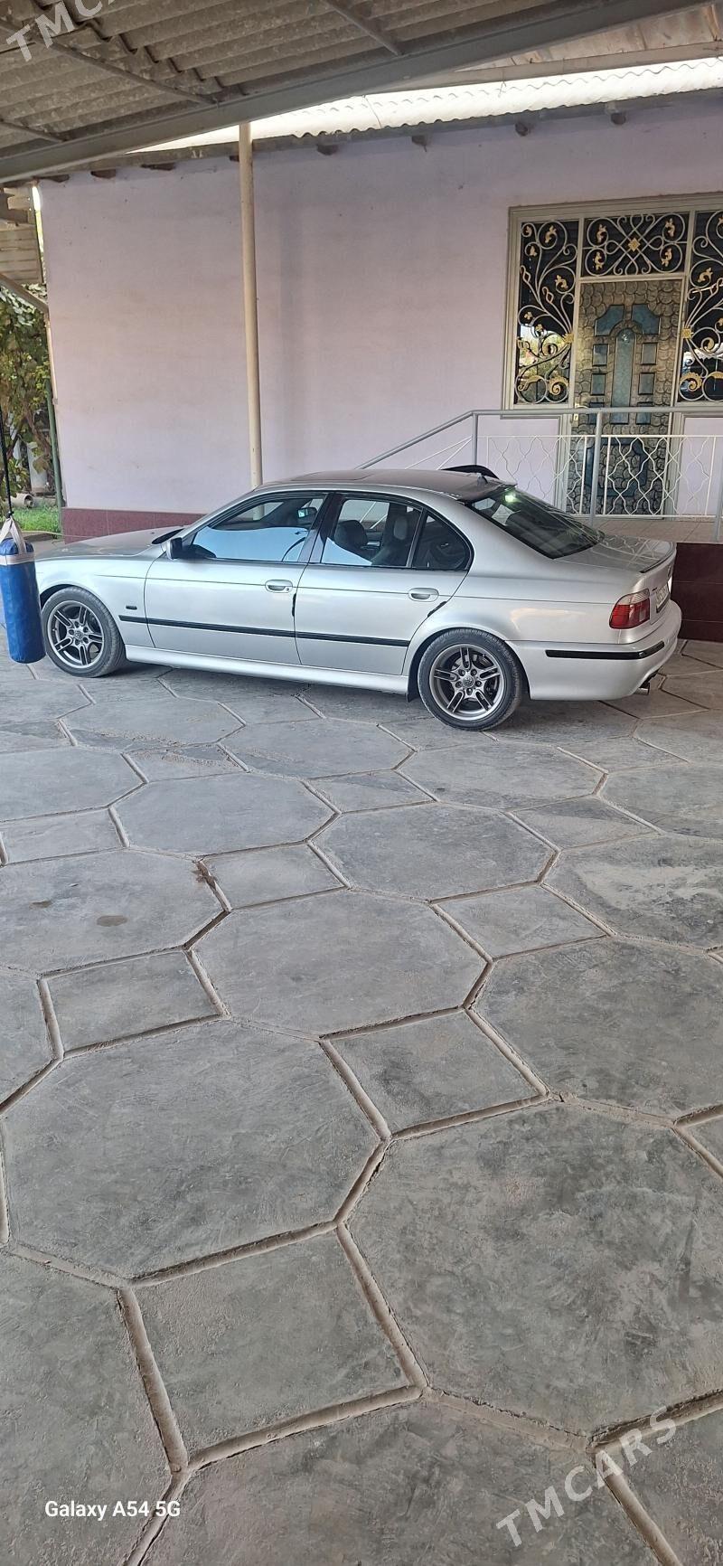 BMW E39 2001 - 160 000 TMT - Теджен - img 6