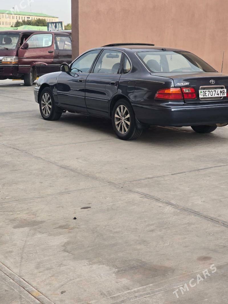 Toyota Avalon 1997 - 140 000 TMT - Мары - img 2