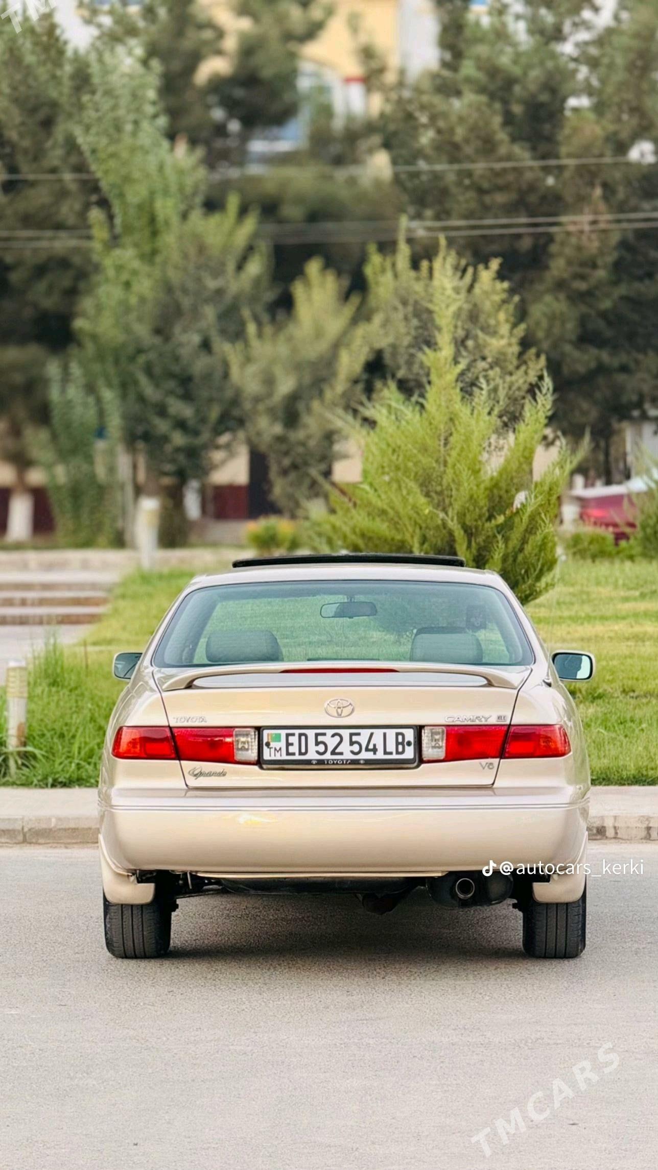 Toyota Camry 1999 - 160 000 TMT - Койтендаг - img 3