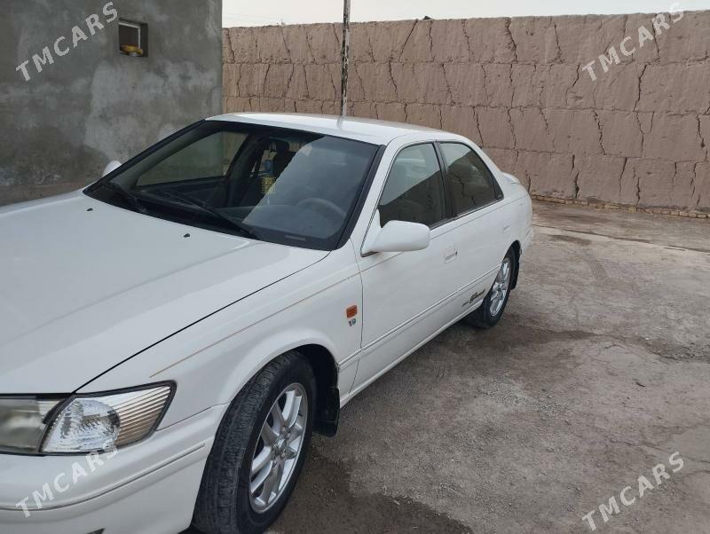 Toyota Camry 2000 - 180 000 TMT - Daşoguz - img 2