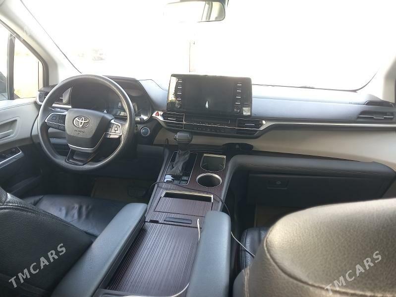 Toyota Sienna 2021 - 480 000 TMT - Туркменабат - img 6