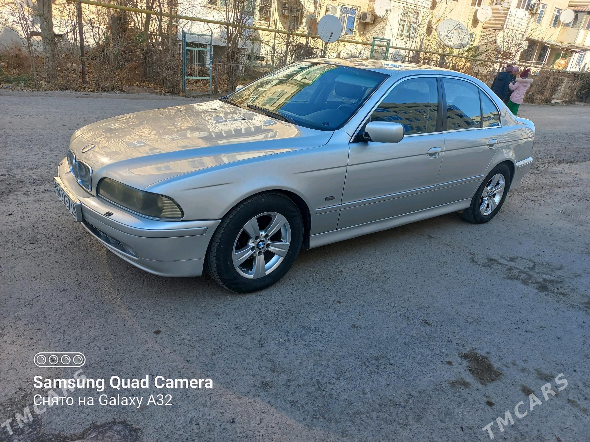 BMW 525 2000 - 105 000 TMT - Туркменабат - img 3