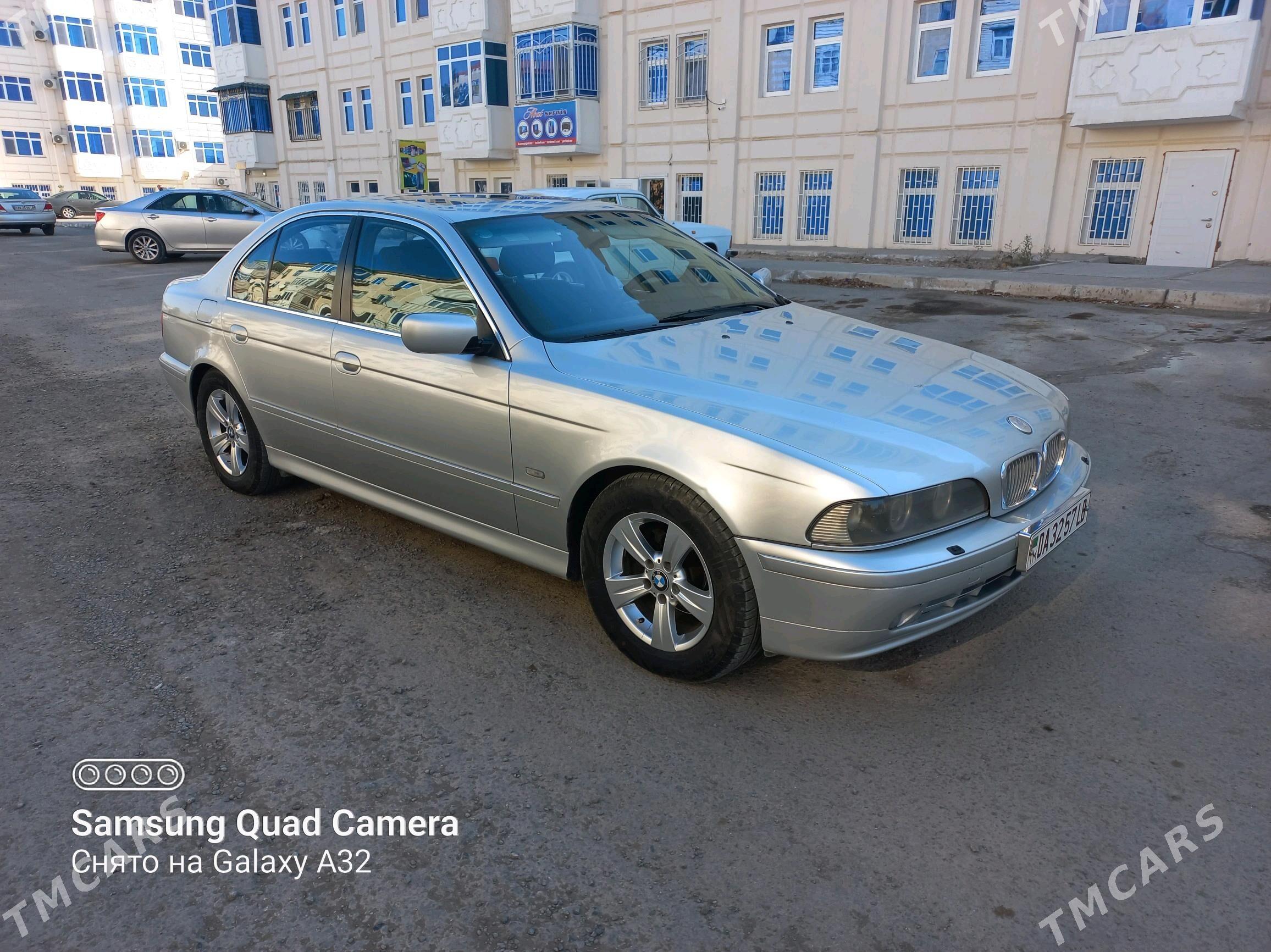 BMW 525 2000 - 105 000 TMT - Туркменабат - img 4