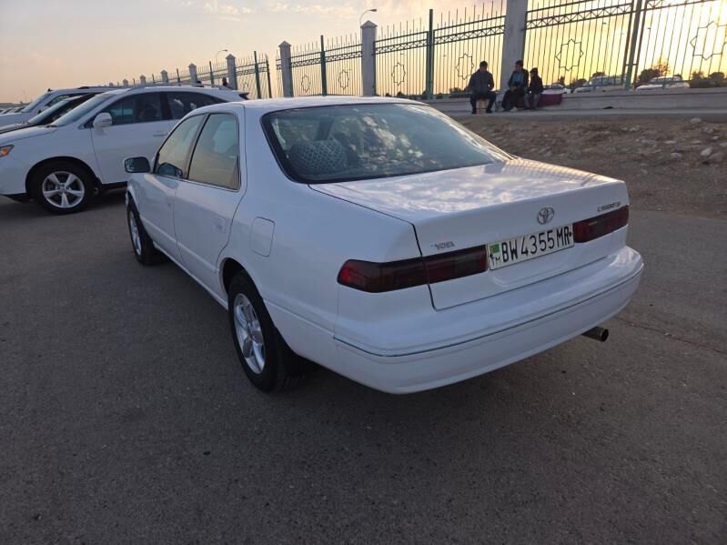 Toyota Camry 1999 - 117 000 TMT - Мары - img 6