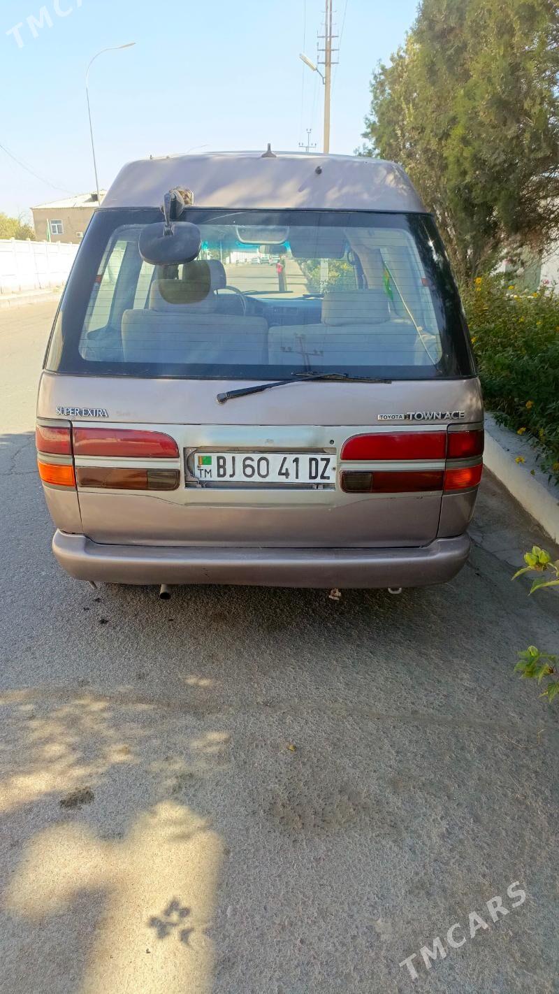 Toyota Town Ace 1994 - 35 000 TMT - Daşoguz - img 5