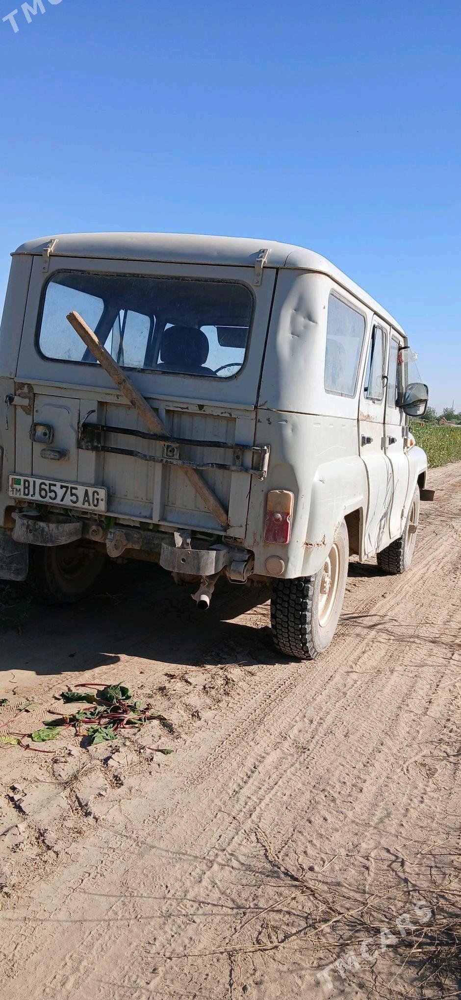 UAZ 469 2000 - 23 000 TMT - Aşgabat - img 2