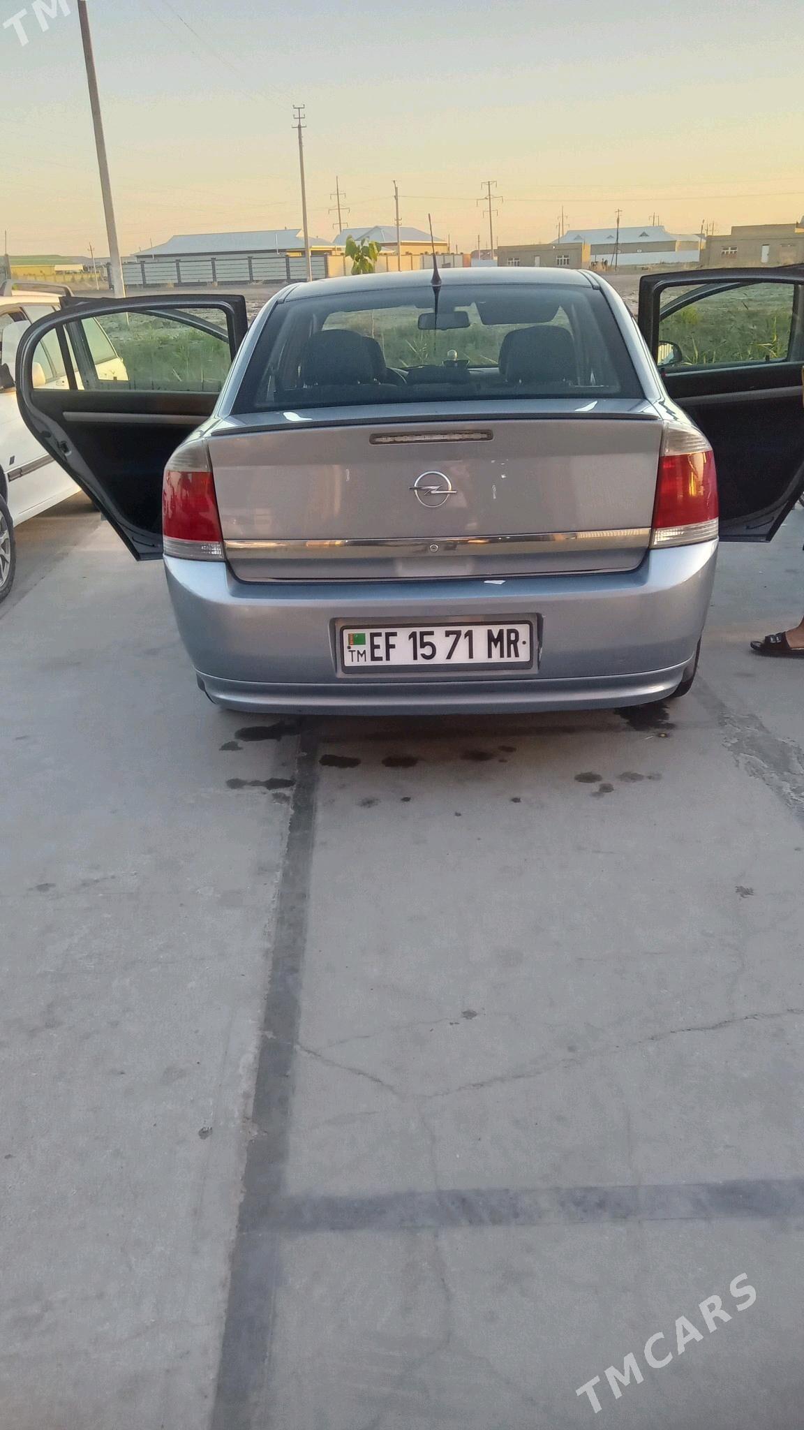 Opel Vectra 2004 - 90 000 TMT - Каракумский этрап - img 4