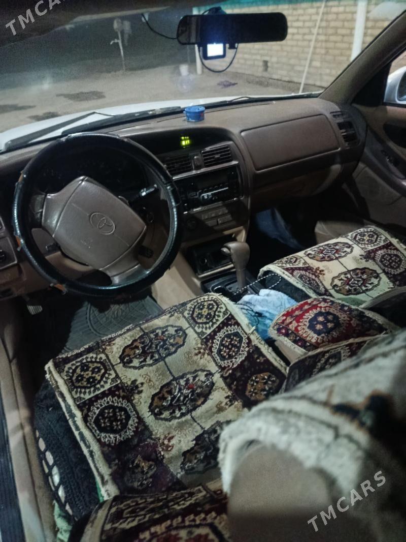 Toyota Avalon 1995 - 125 000 TMT - Sakarçäge - img 2