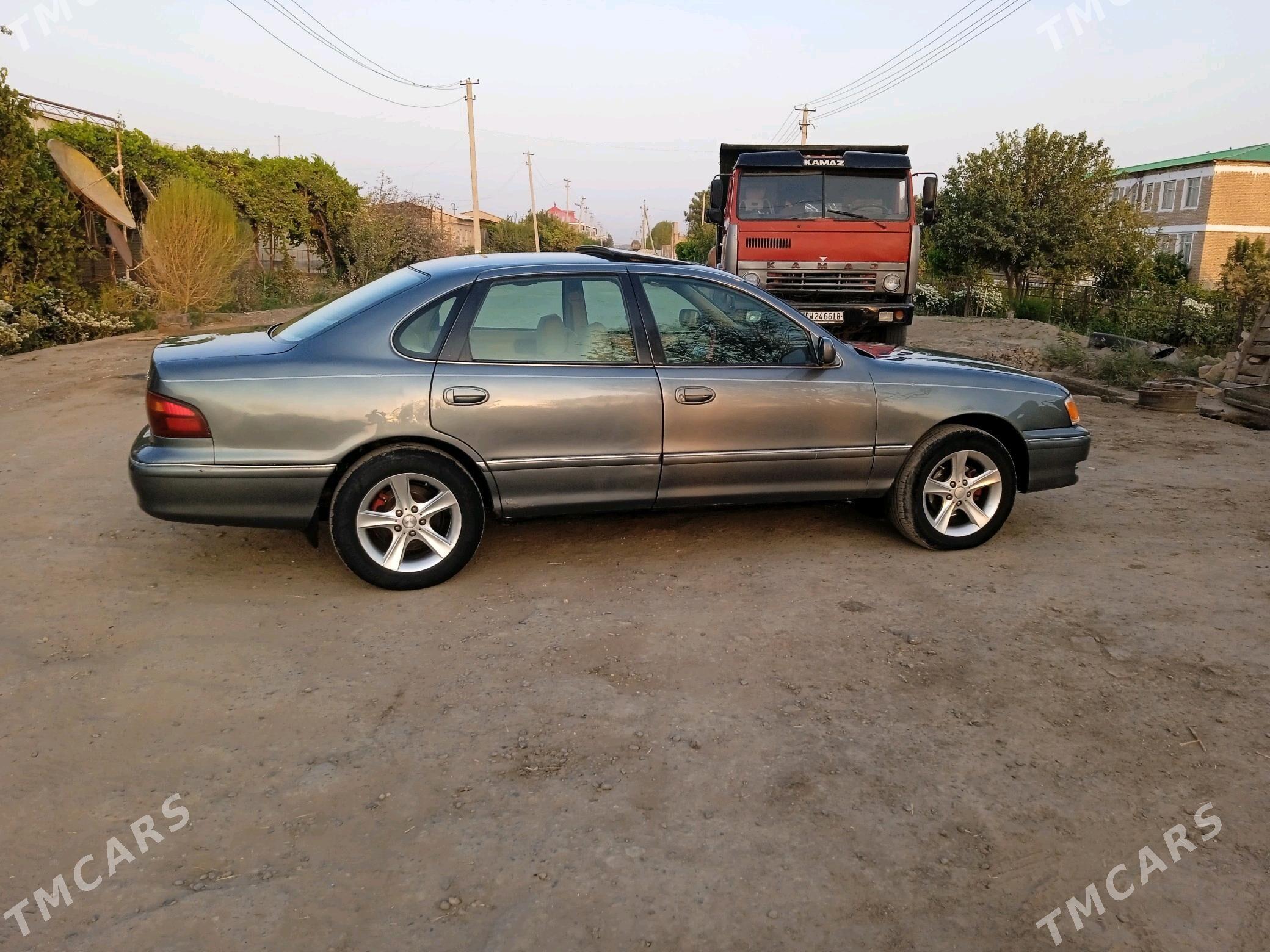 Toyota Avalon 1999 - 130 000 TMT - Сакар - img 2
