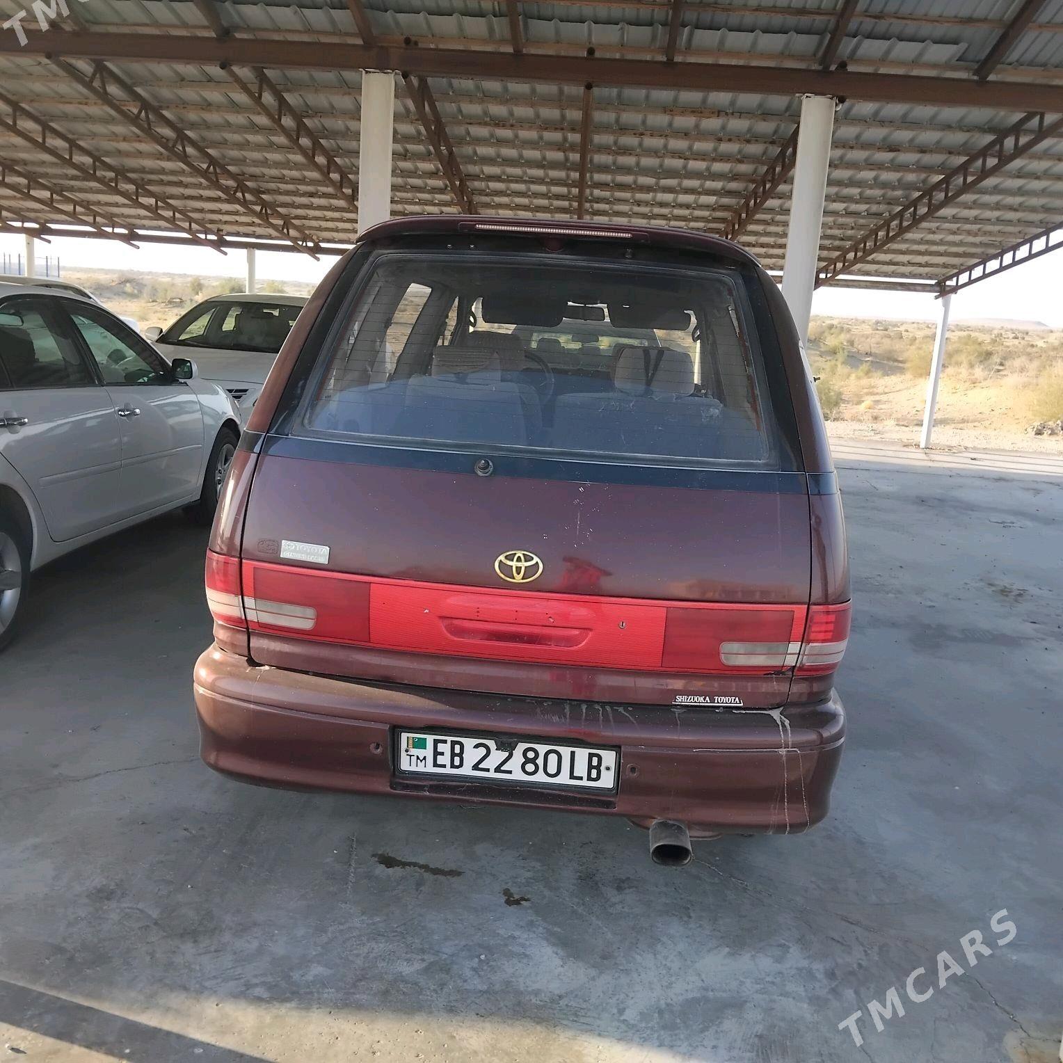 Toyota Previa 1993 - 70 000 TMT - Seýdi - img 4