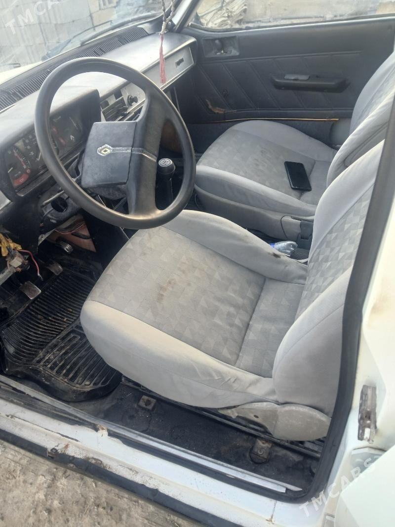Renault Megane 2 1994 - 17 000 TMT - Гёкдепе - img 4