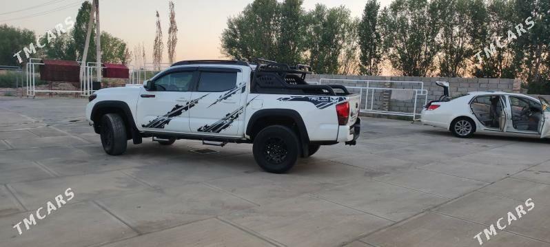 Toyota Tacoma 2016 - 500 000 TMT - Гороглы (Тагта) - img 7