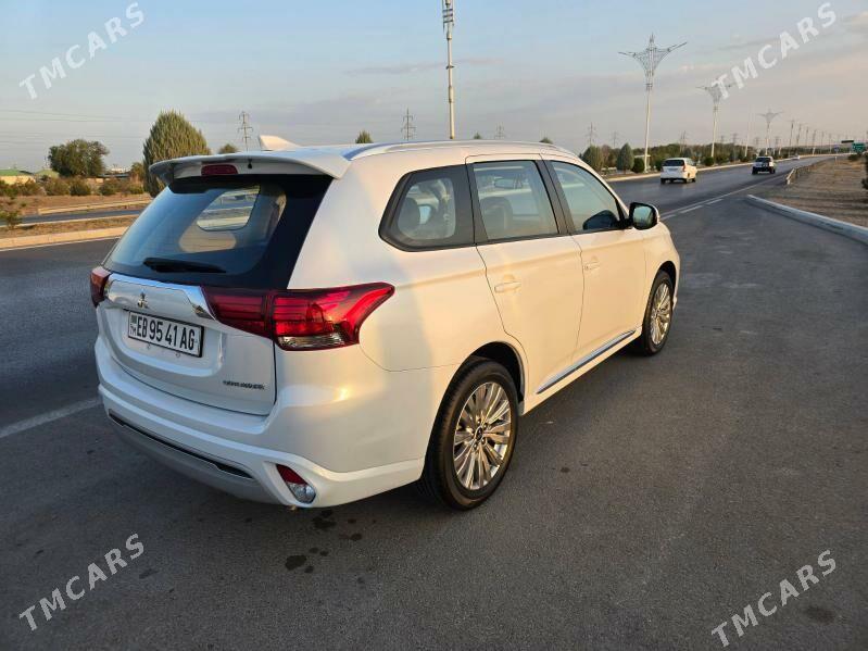 Mitsubishi Outlander 2022 - 295 000 TMT - Aşgabat - img 7
