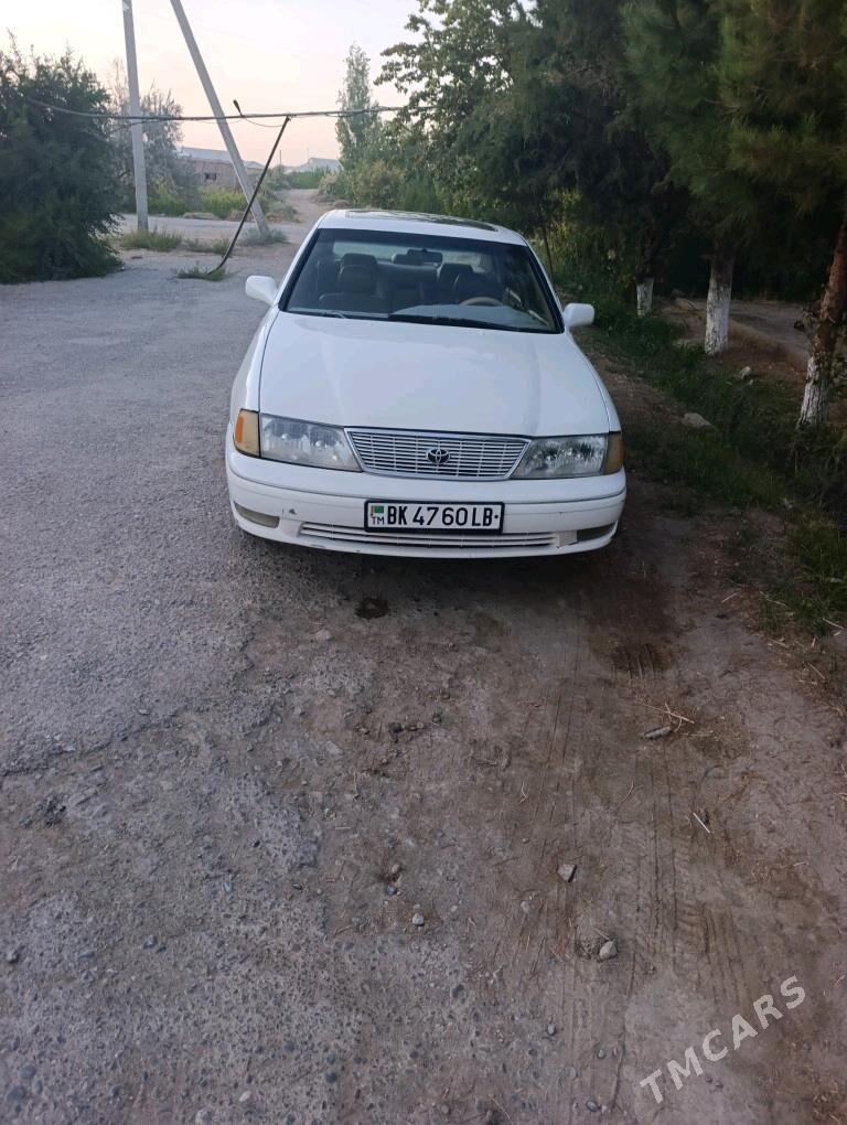 Toyota Avalon 1996 - 110 000 TMT - Фарап - img 3
