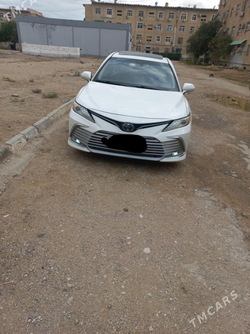 Toyota Camry 2020 - 330 000 TMT - Балканабат - img 1