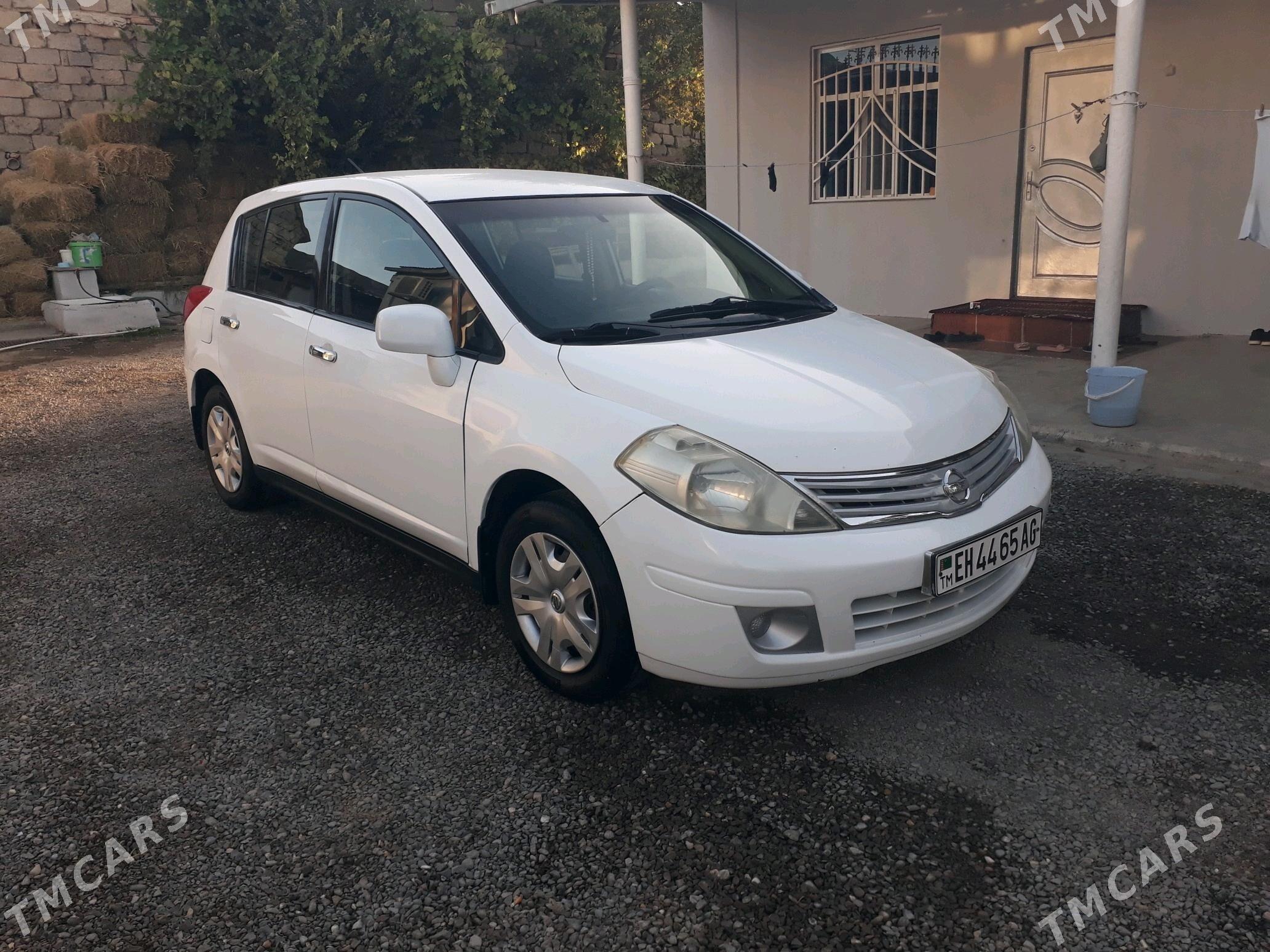 Nissan Versa 2011 - 132 000 TMT - Ашхабад - img 5