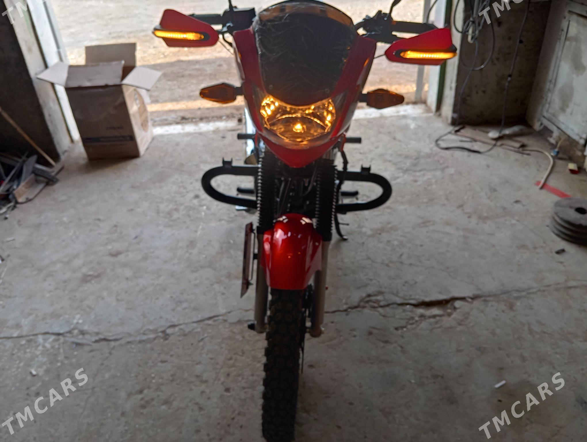 Fekon FK200-14G 2025 - 16 000 TMT - Гумдаг - img 1