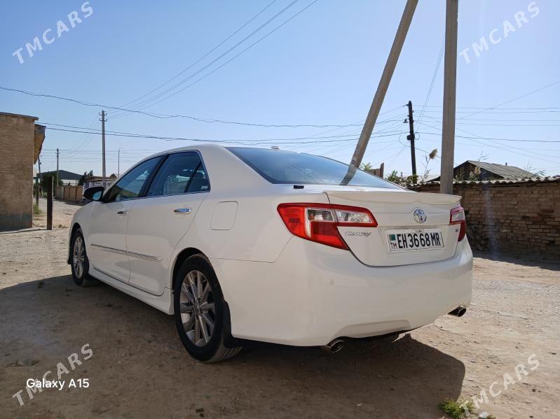 Toyota Camry 2012 - 219 000 TMT - Baýramaly - img 6