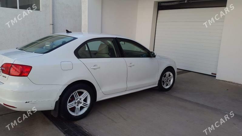 Volkswagen Jetta 2011 - 130 000 TMT - Дашогуз - img 2