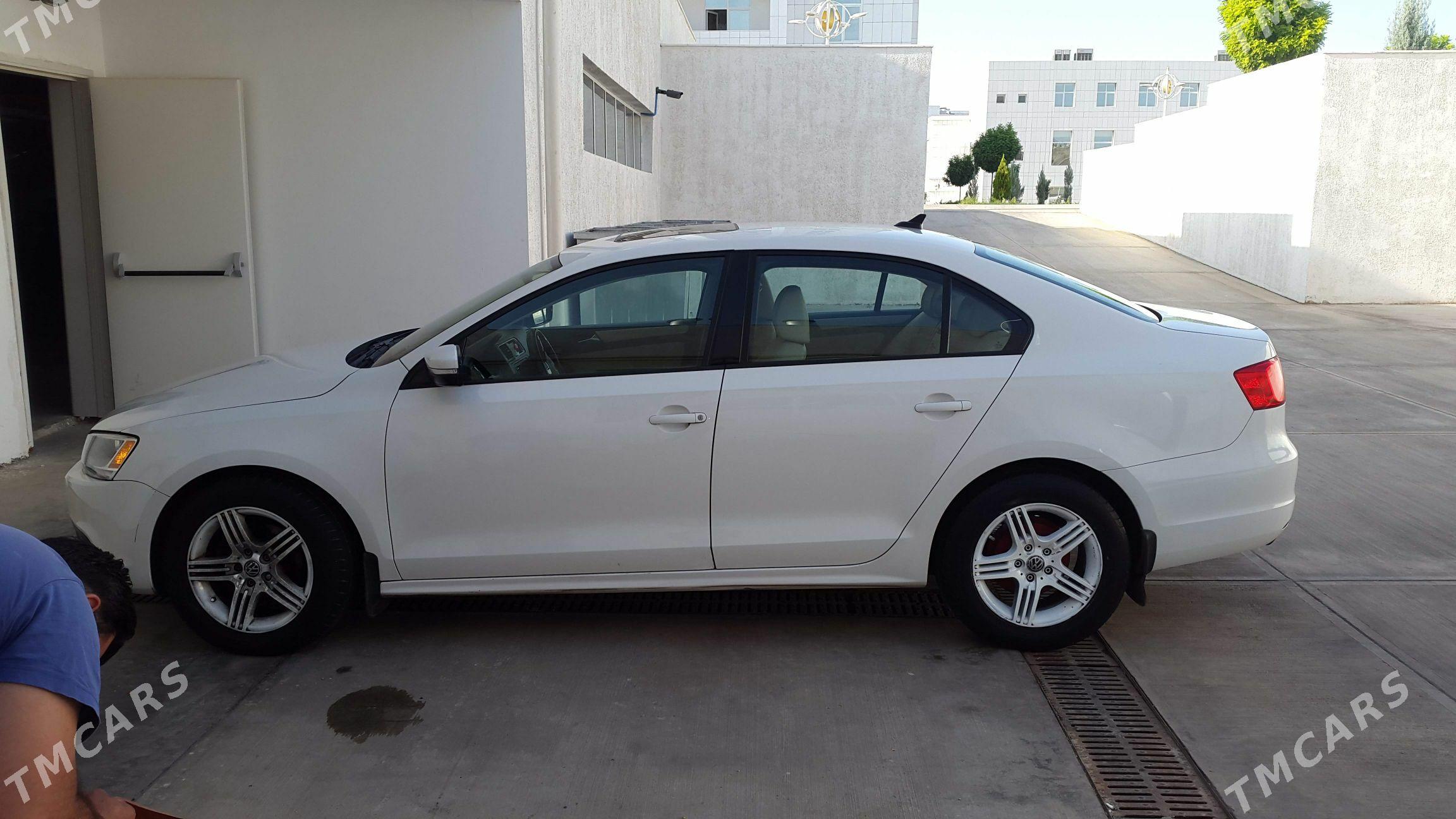 Volkswagen Jetta 2011 - 130 000 TMT - Дашогуз - img 1