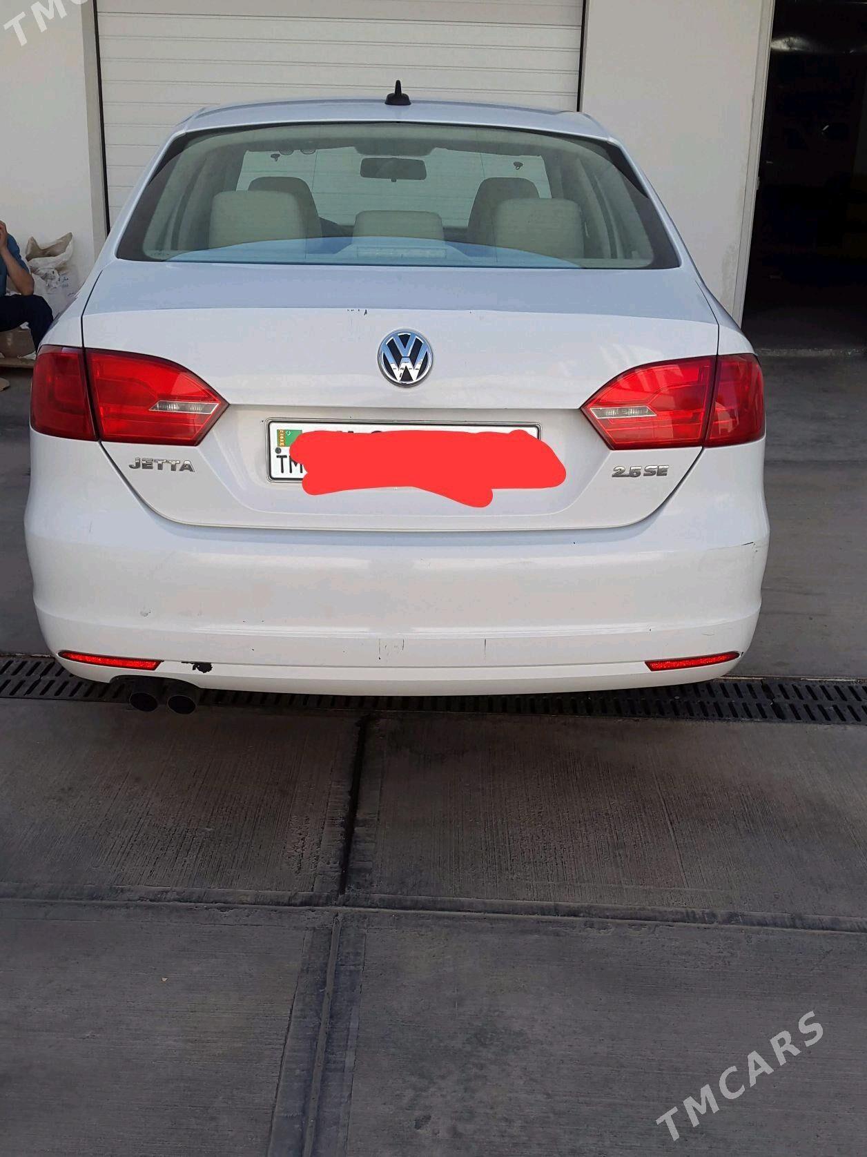 Volkswagen Jetta 2011 - 130 000 TMT - Дашогуз - img 7