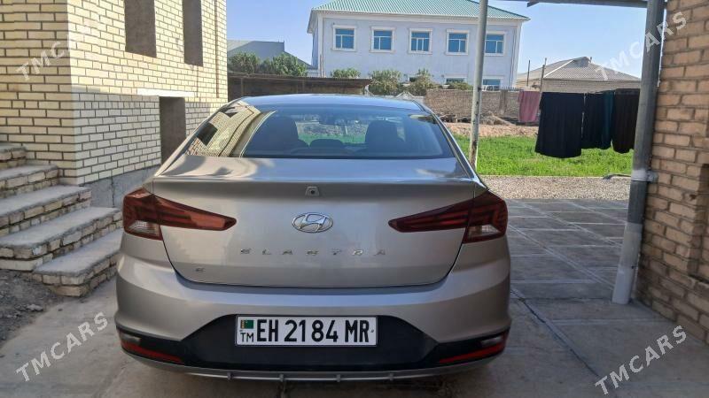 Hyundai Elantra 2020 - 200 000 TMT - Wekilbazar - img 10