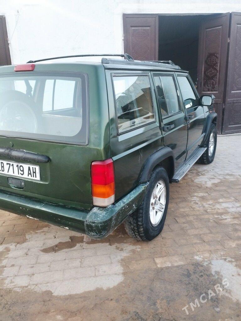 Jeep Cherokee 1998 - 50 000 TMT - Mary - img 1