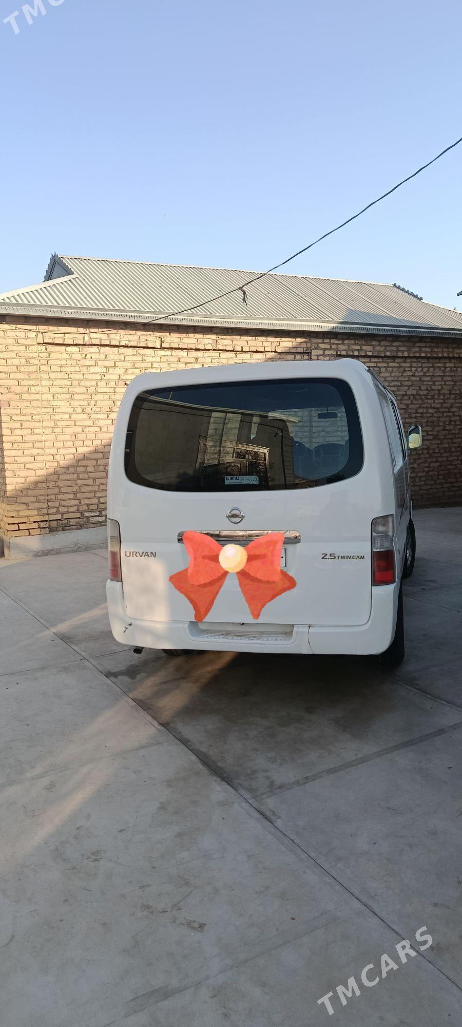 Nissan Urvan 2008 - 145 000 TMT - Mary - img 4
