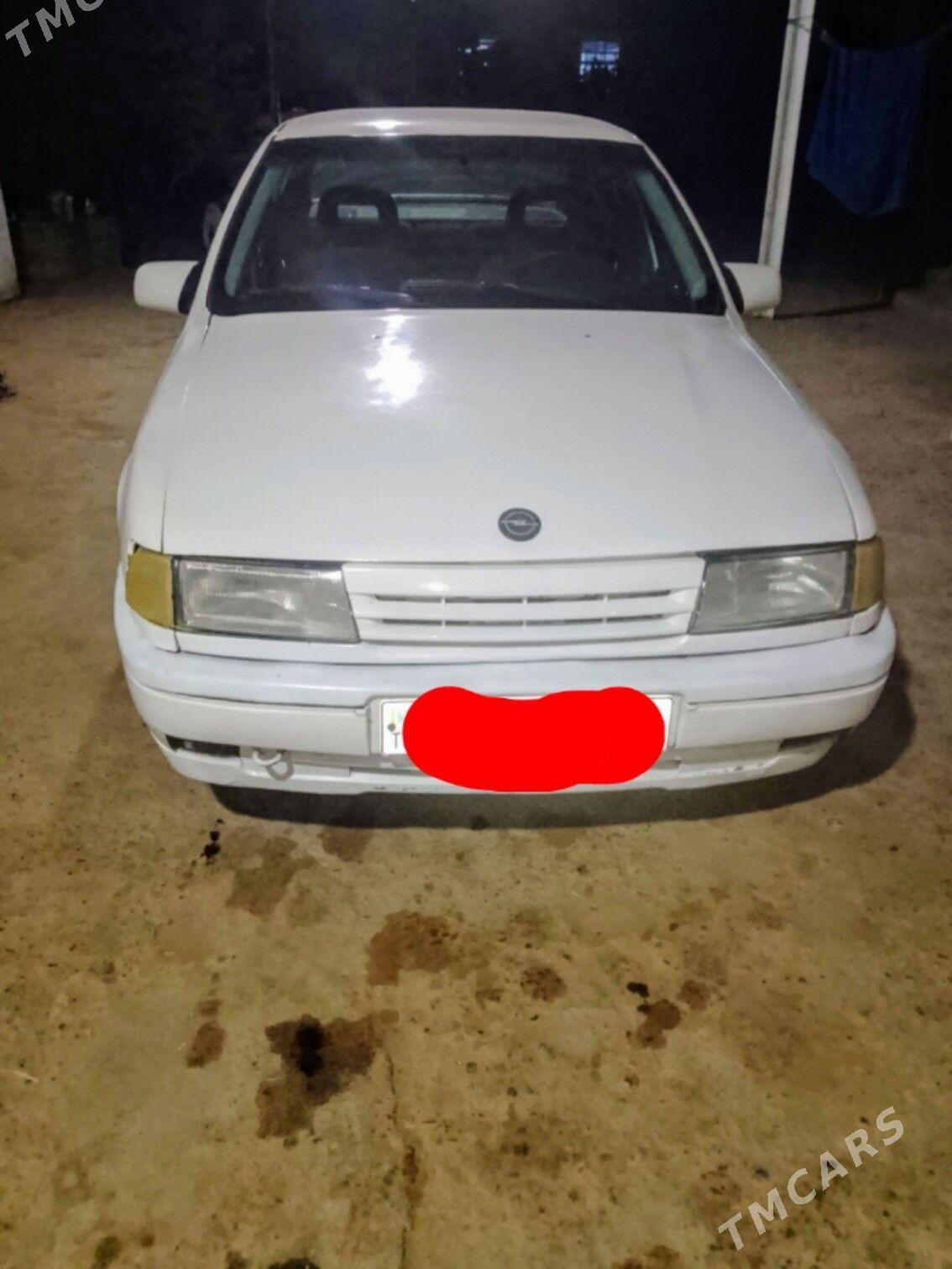 Opel Vectra 1991 - 28 000 TMT - Сакарчага - img 4