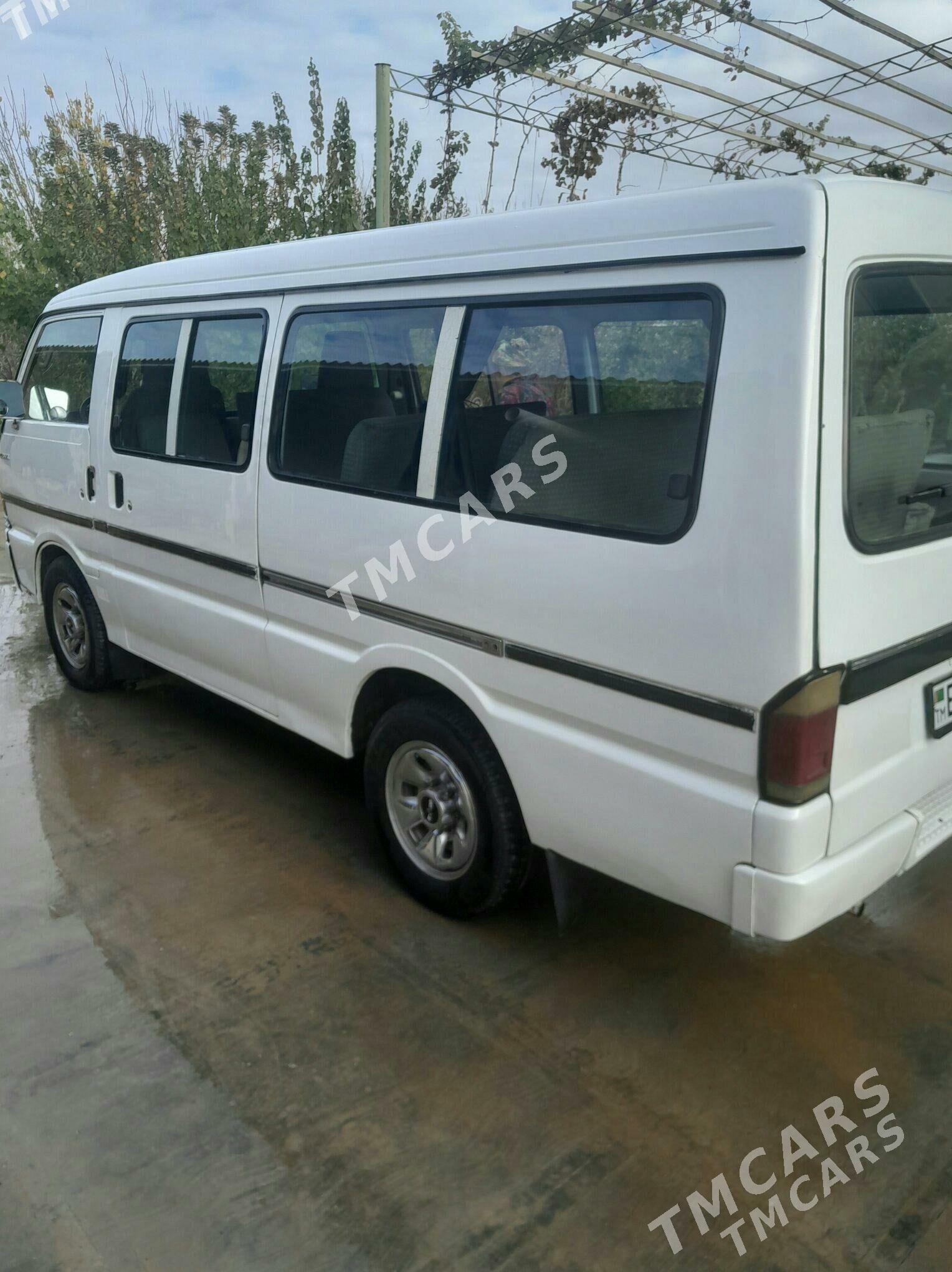 Mazda B2000 1988 - 60 000 TMT - Baýramaly - img 3