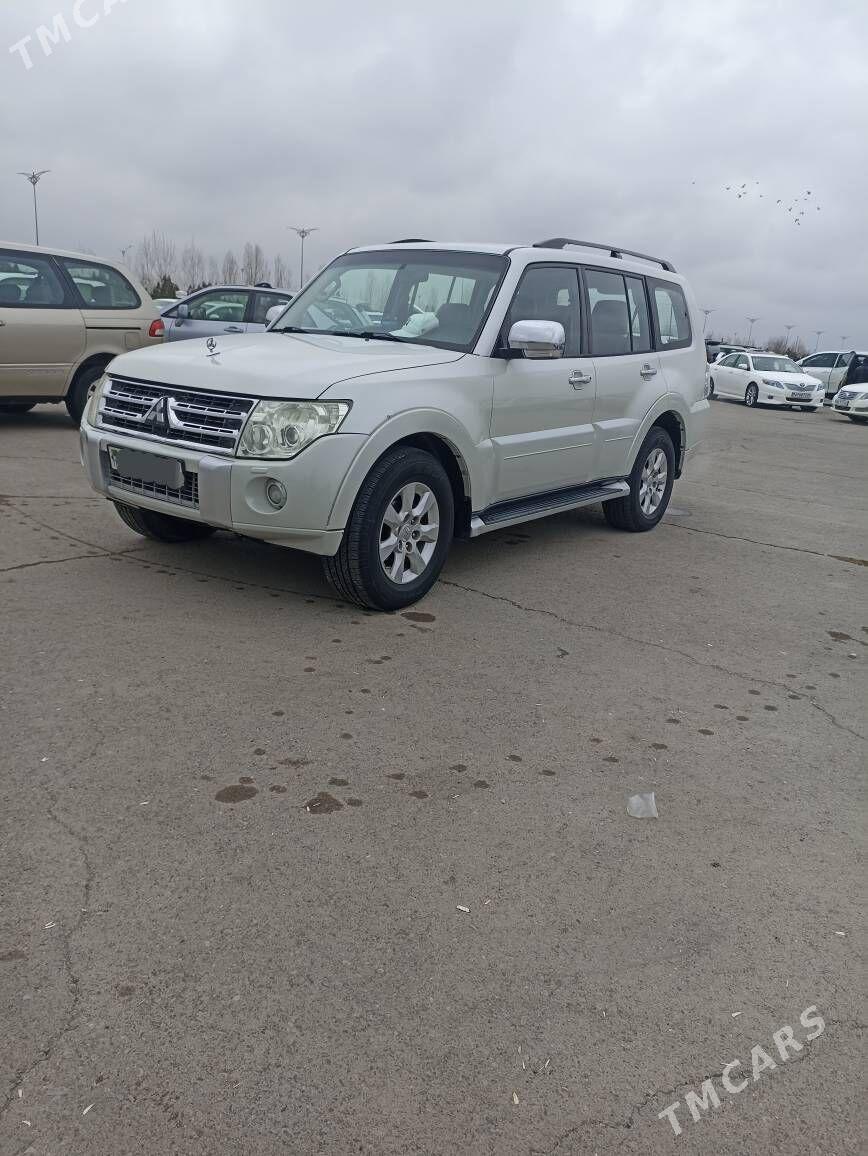 Mitsubishi Pajero 2010 - 180 000 TMT - Şabat etr. - img 3