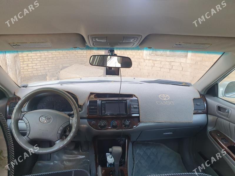 Toyota Camry 2004 - 180 000 TMT - Байрамали - img 2