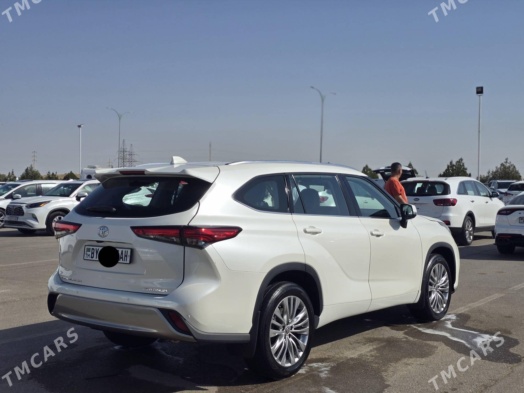 Toyota Highlander 2020 - 630 000 TMT - Ашхабад - img 5