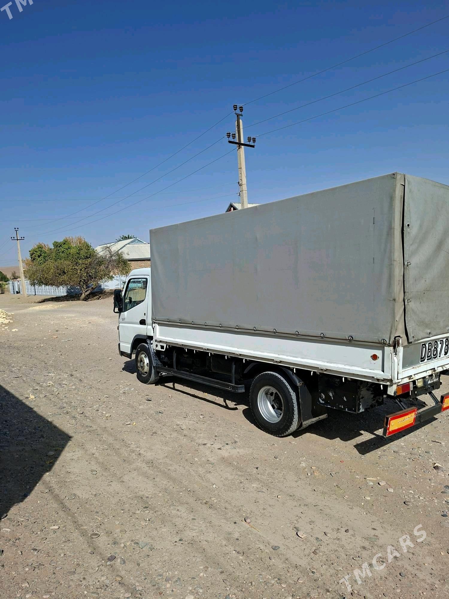 Mitsubishi Canter 2007 - 330 000 TMT - Тагтабазар - img 5