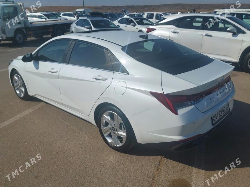 Hyundai Elantra 2022 - 305 000 TMT - Aşgabat - img 2