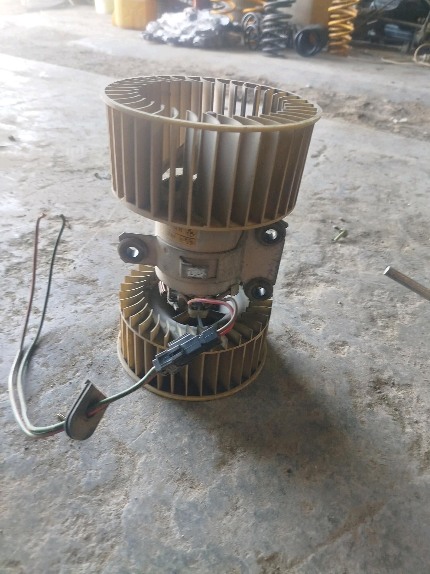 BMW E39 PEC WENTILYATOR 400 TMT - Мары - img 3
